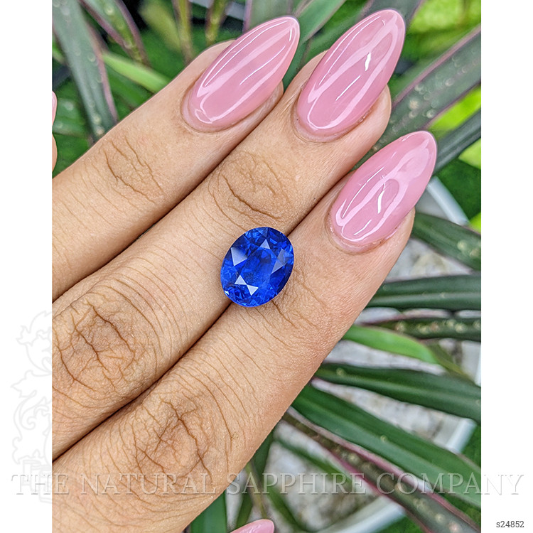6.28 Ct. Blue Sapphire from Ceylon (Sri Lanka)