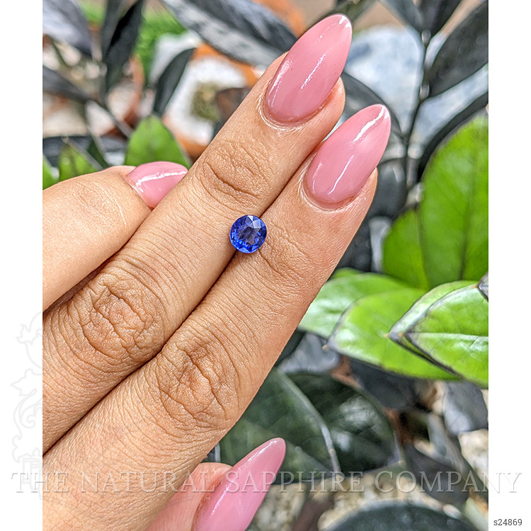 1.05 Ct. Blue Sapphire from Ceylon (Sri Lanka)