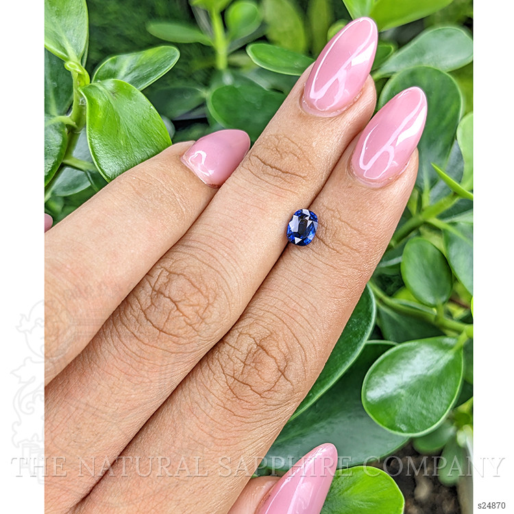 1.01 Ct. Blue Sapphire from Ceylon (Sri Lanka)