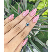 2.01 Ct. Sapphire from Madagascar Life Style