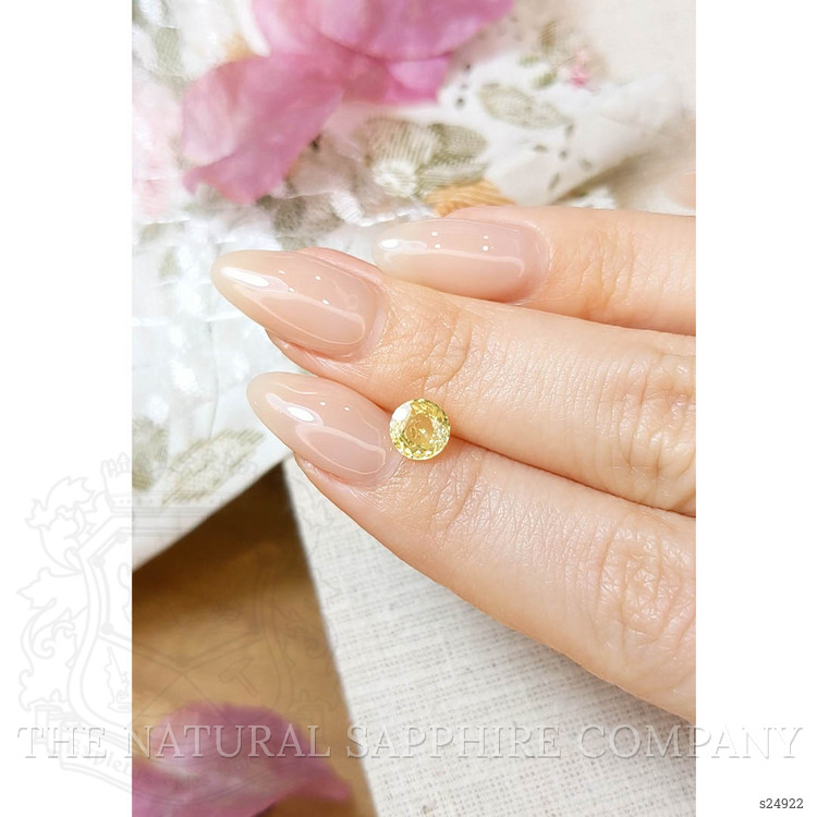1.08 Ct. Yellow Sapphire from Ceylon (Sri Lanka)