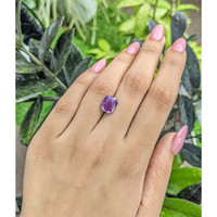 4.05 Ct. Pinkish Purple Sapphire from Ceylon (Sri Lanka) Life Style