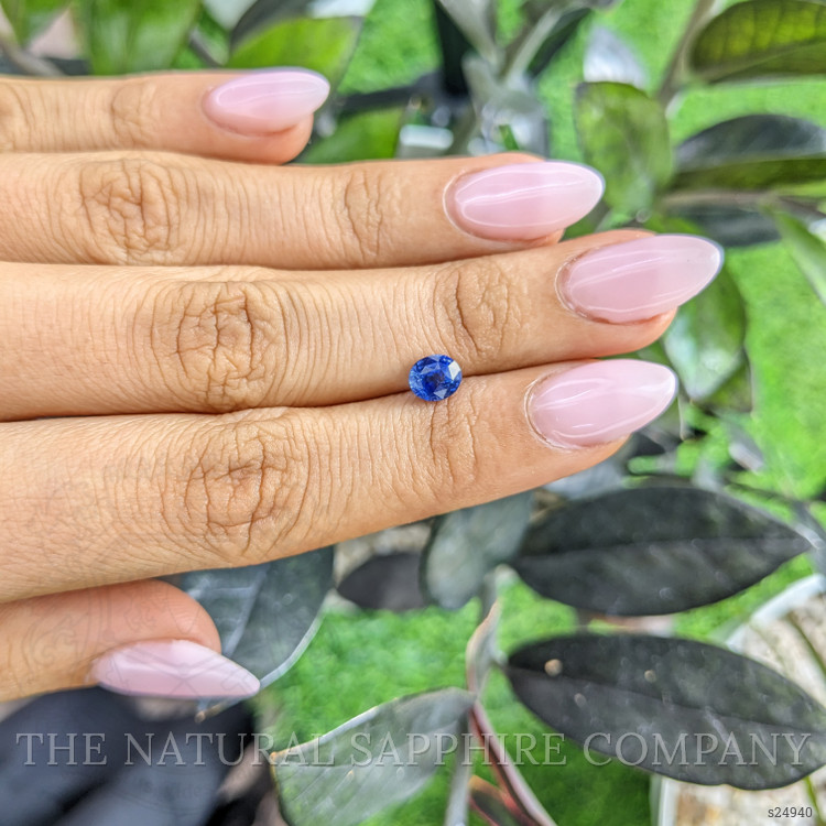 1.06 Ct. Blue Sapphire from Ceylon (Sri Lanka)
