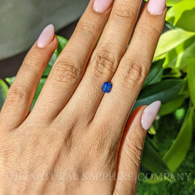 1.03 Ct. Blue Sapphire from Ceylon (Sri Lanka)