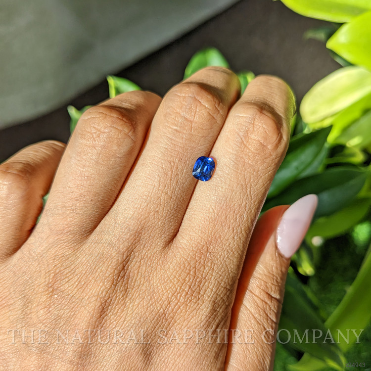 1.03 Ct. Blue Sapphire from Ceylon (Sri Lanka)
