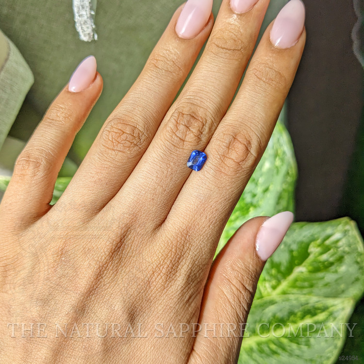 1.04 Ct. Blue Sapphire from Ceylon (Sri Lanka)