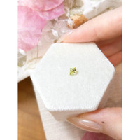 0.41 Ct. Yellowish Green Sapphire from Montana Life Style