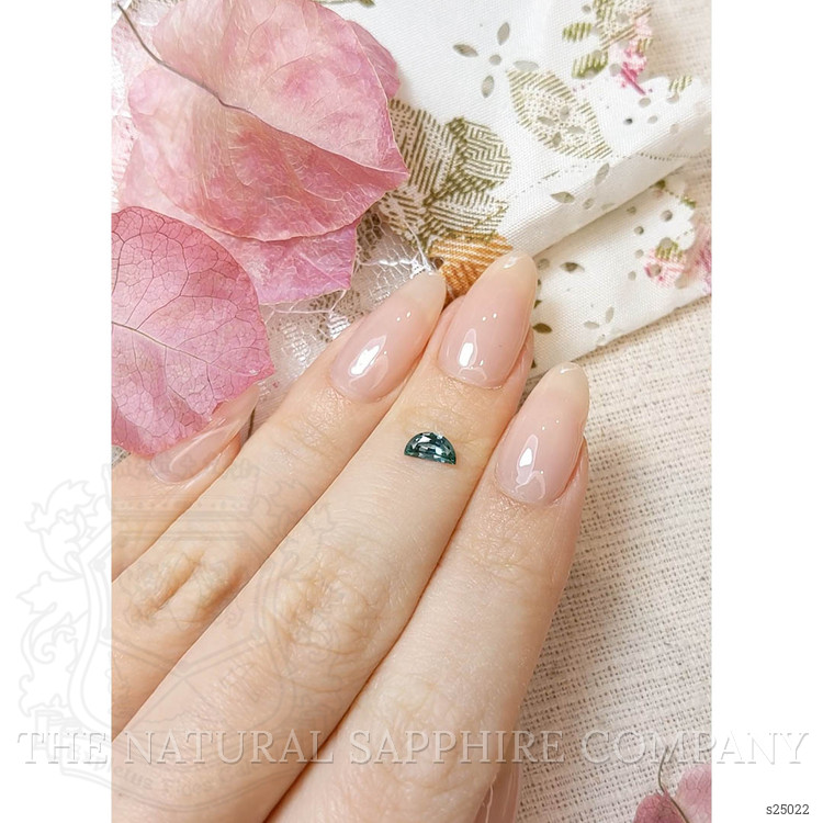 0.41 Ct. Bluish Green Sapphire from Montana