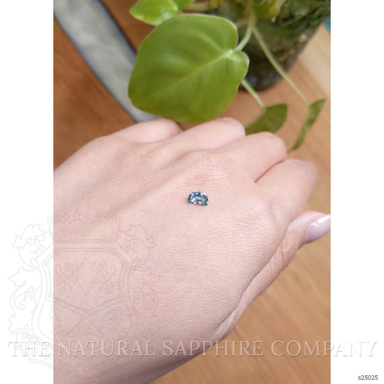 0.50 Ct. Greenish Blue Sapphire from Montana