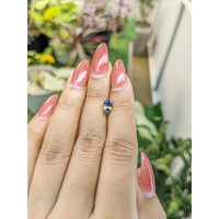 1.29 Ct. Bi Color Sapphire from Ceylon (Sri Lanka) Life Style