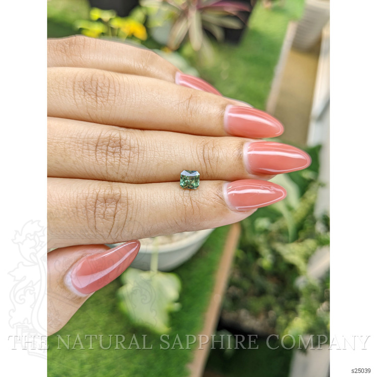 0.91 Ct. Bluish Green Sapphire from Ceylon (Sri Lanka)