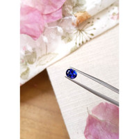 1.22 Ct. Blue Sapphire from Ceylon (Sri Lanka) Life Style