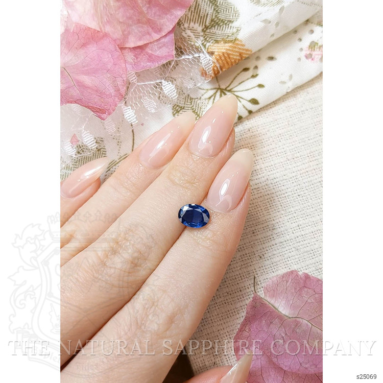 1.27 Ct. Blue Sapphire from Ceylon (Sri Lanka)