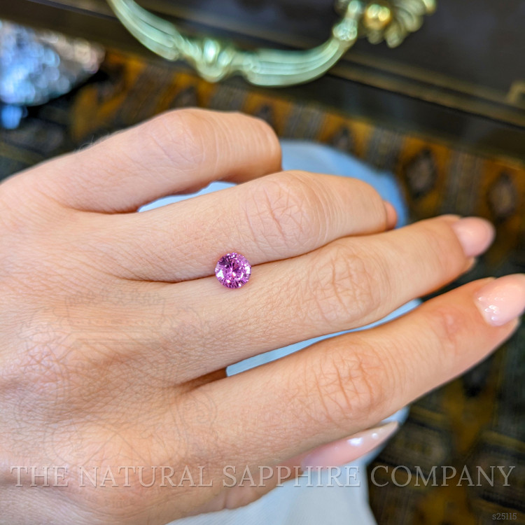 1.04 Ct. Pink Sapphire from Ceylon (Sri Lanka)