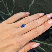 1.67 Ct. Blue Sapphire from Ceylon (Sri Lanka) Life Style