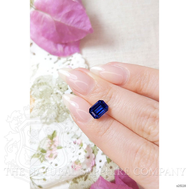 2.93 Ct. Blue Sapphire from Ceylon (Sri Lanka)