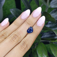 2.96 Ct. Blue Sapphire from Ceylon (Sri Lanka) Life Style