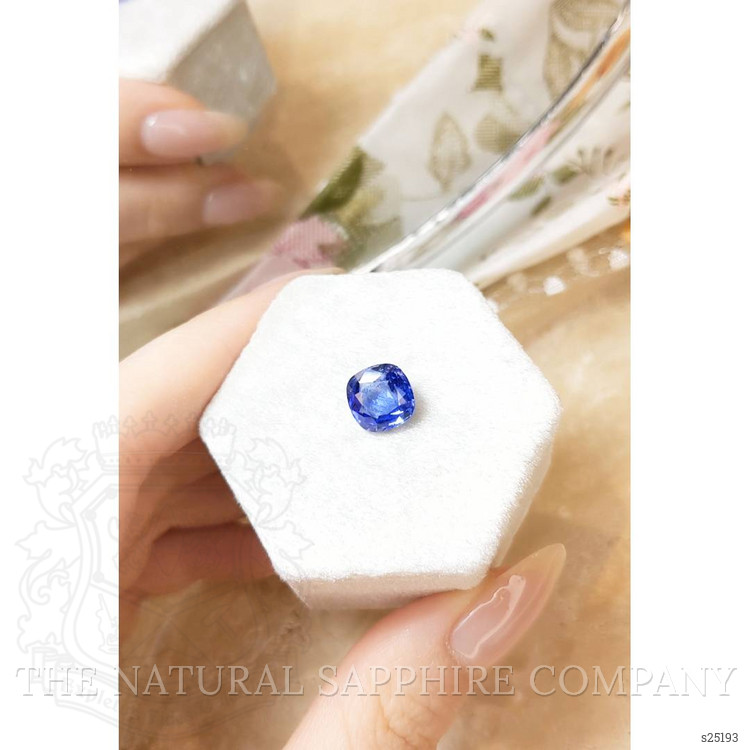 3.92 Ct. Blue Sapphire from Ceylon (Sri Lanka)