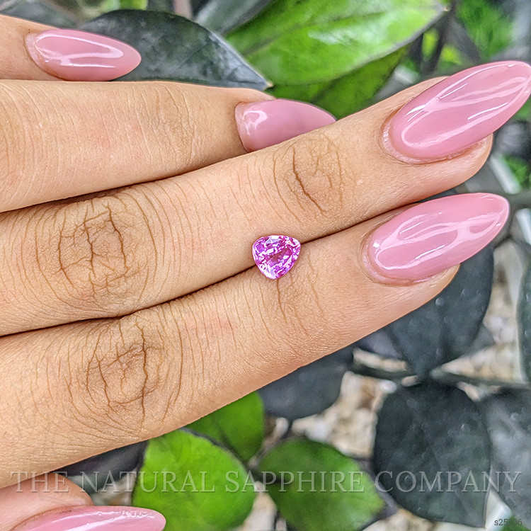 1.03 Ct. Pink Sapphire from Ceylon (Sri Lanka)