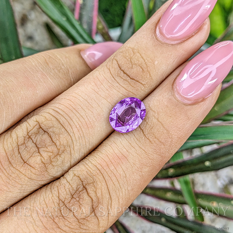 2.65 Ct. Color Change Sapphire from Ceylon (Sri Lanka)