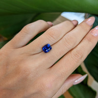 2.30 Ct. Blue Sapphire from Ceylon (Sri Lanka) Life Style