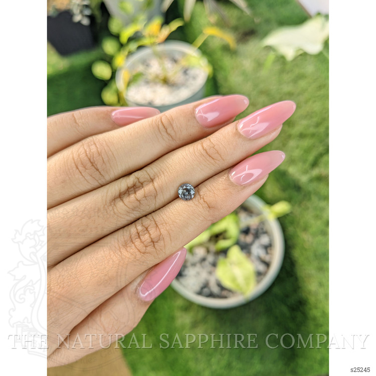 0.90 Ct. Bi Color Sapphire from Ceylon (Sri Lanka)