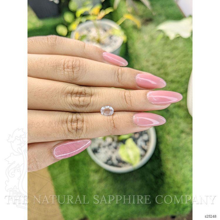 0.75 Ct. Bi Color Sapphire from Ceylon (Sri Lanka)