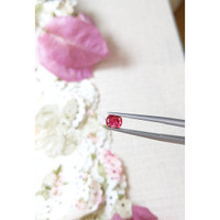 0.87 Ct. Reddish Pink Sapphire from Thailand Life Style