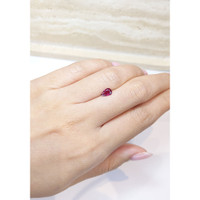 0.53 Ct. Purplish Pink Sapphire from Thailand Life Style