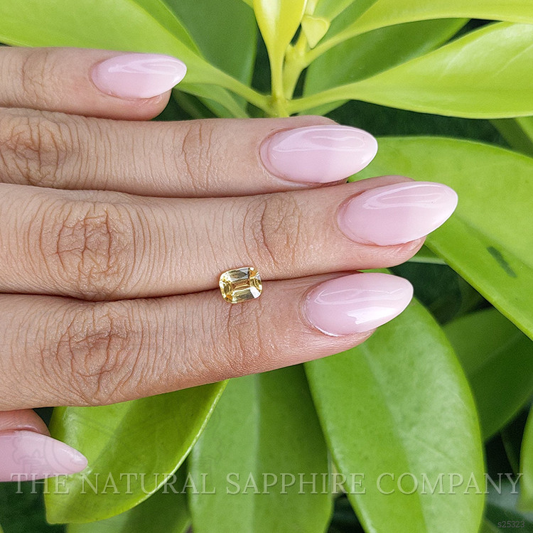 0.98 Ct. Yellow Sapphire from Ceylon (Sri Lanka)