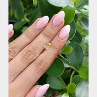 1.10 Ct. Bi Color Sapphire from Ceylon (Sri Lanka) Life Style