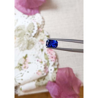2.58 Ct. Blue Sapphire from Ceylon (Sri Lanka) Life Style