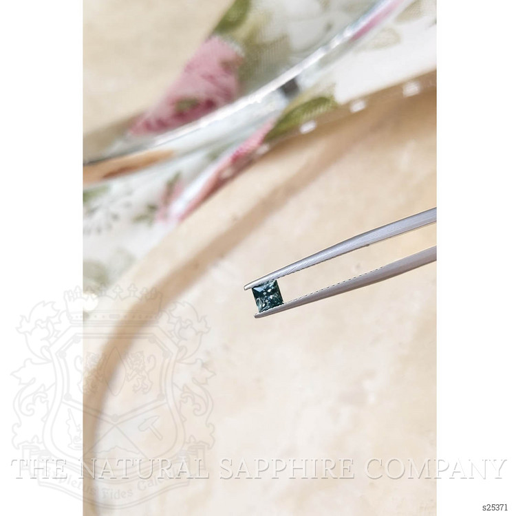 0.40 Ct. Bluish Green Sapphire from Montana