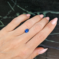1.08 Ct. Blue Sapphire from Ceylon (Sri Lanka) Life Style