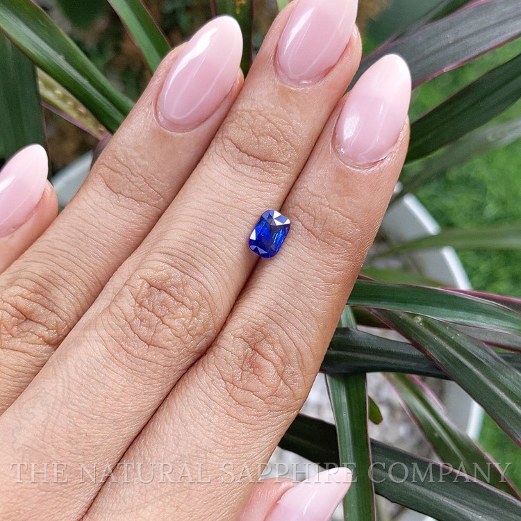 1.05 Ct. Blue Sapphire from Ceylon (Sri Lanka)