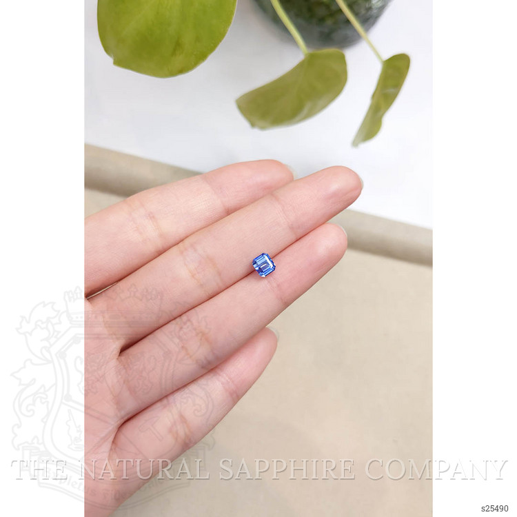 1.03 Ct. Blue Sapphire from Ceylon (Sri Lanka)
