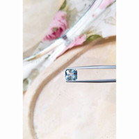 2.75 Ct. Greenish Blue Sapphire from Ceylon (Sri Lanka) Life Style