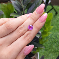 3.10 Ct. Pinkish Purple Sapphire from Ceylon (Sri Lanka) Life Style