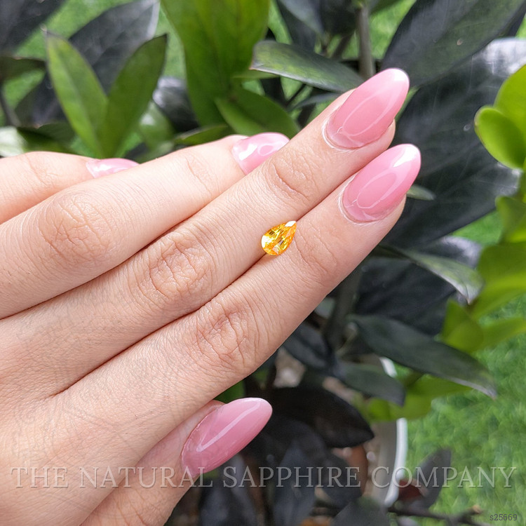 1.08 Ct. Orangish Yellow Sapphire from Ceylon (Sri Lanka)