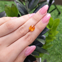 4.15 Ct. Orange Sapphire from Ceylon (Sri Lanka) Life Style