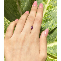 1.04 Ct. Purplish Pink Sapphire from Ceylon (Sri Lanka) Life Style