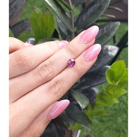 1.00 Ct. Color Change Sapphire from Ceylon (Sri Lanka) Life Style