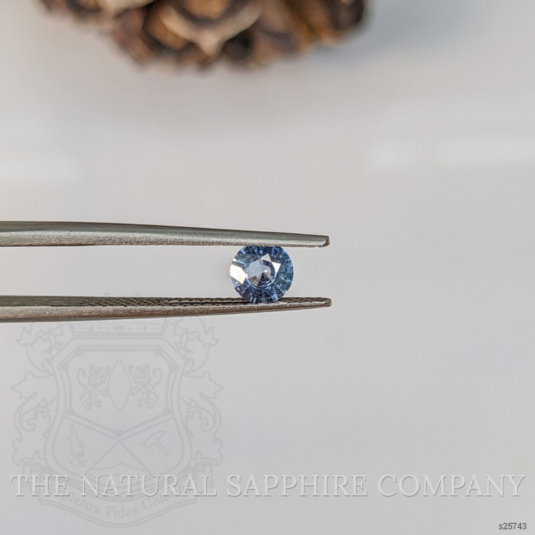 0.48 Ct. Blue Sapphire from Ceylon (Sri Lanka)
