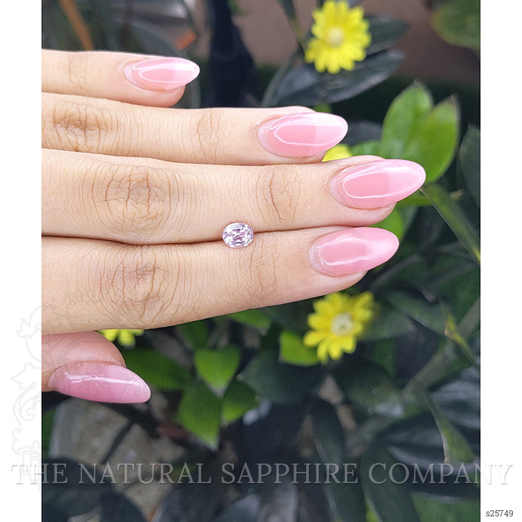 1.07 Ct. Pink Sapphire from Ceylon (Sri Lanka)