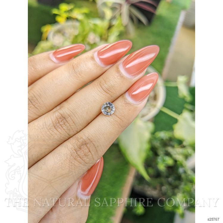 1.21 Ct. Bi Color Sapphire from Ceylon (Sri Lanka)