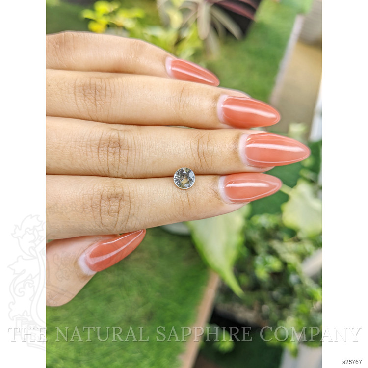 1.21 Ct. Bi Color Sapphire from Ceylon (Sri Lanka)