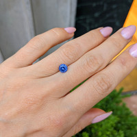 0.97 Ct. Blue Sapphire from Ceylon (Sri Lanka) Life Style