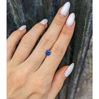 0.75 Ct. Blue Sapphire from Ceylon (Sri Lanka) Life Style