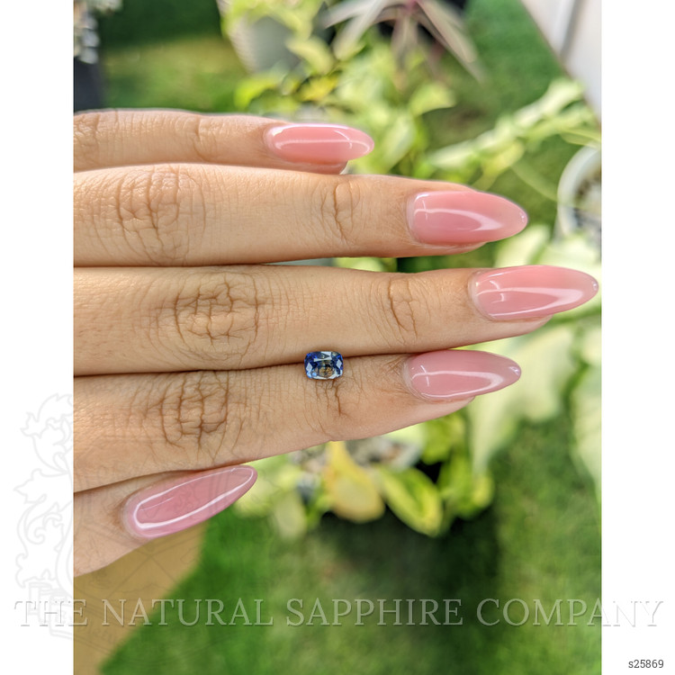 0.80 Ct. Bi Color Sapphire from Ceylon (Sri Lanka)