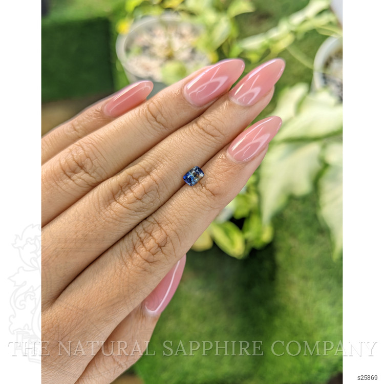 0.80 Ct. Bi Color Sapphire from Ceylon (Sri Lanka)